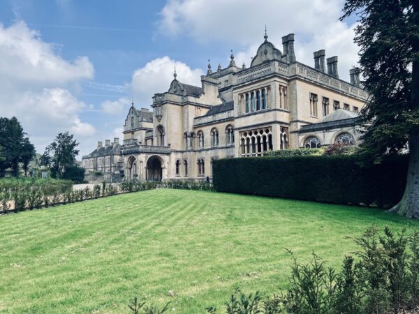 Wedding Musicians at Grittleton House - JAM Duo Cello and Piano