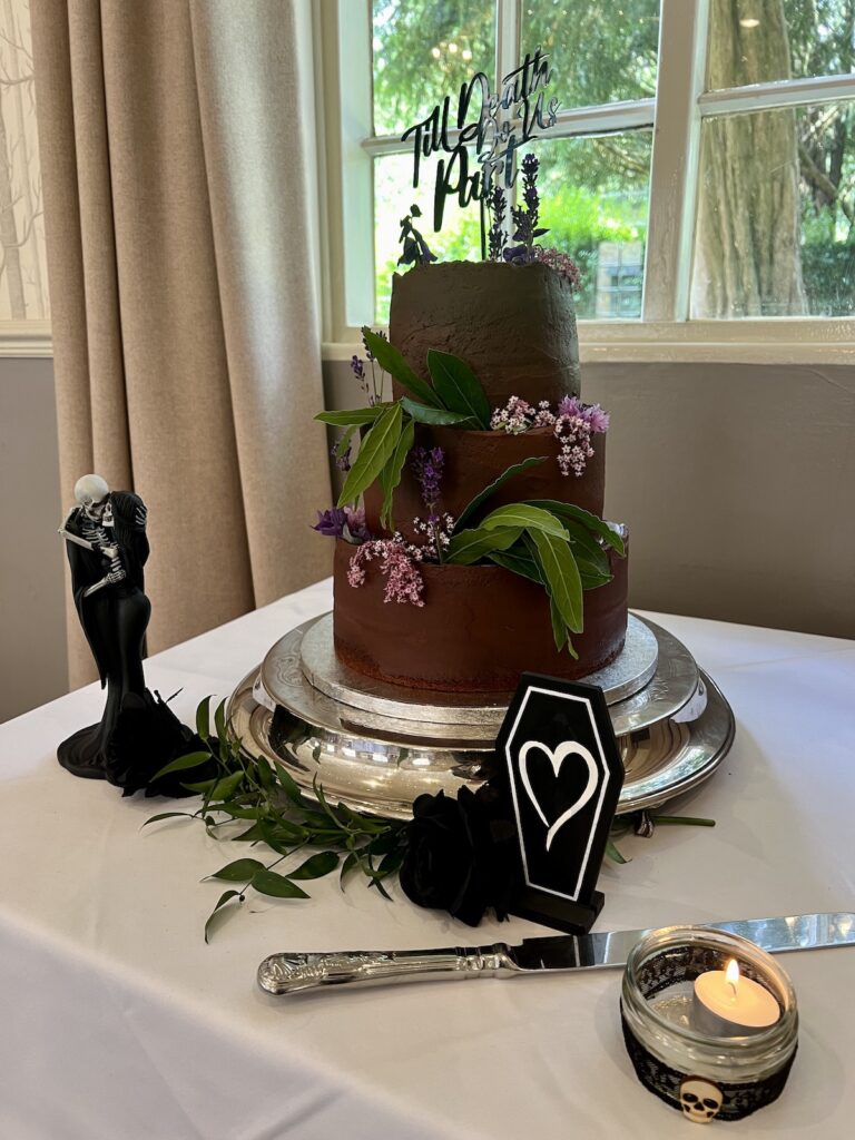 Wedding Cake - unusual style