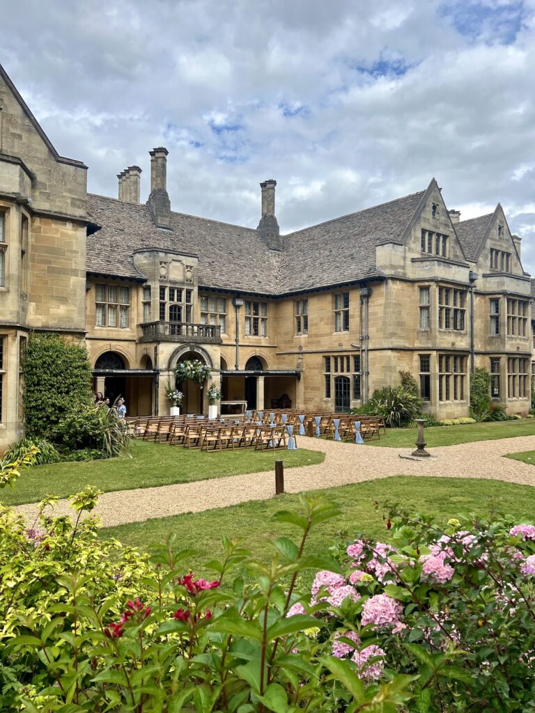 JAM Duo Wedding Musicians at Coombe Lodge Blagdon. Cello and Piano