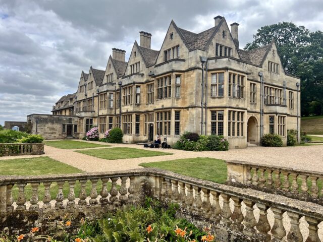 JAM Duo Wedding Musicians at Coombe Lodge Blagdon. Cello and Piano