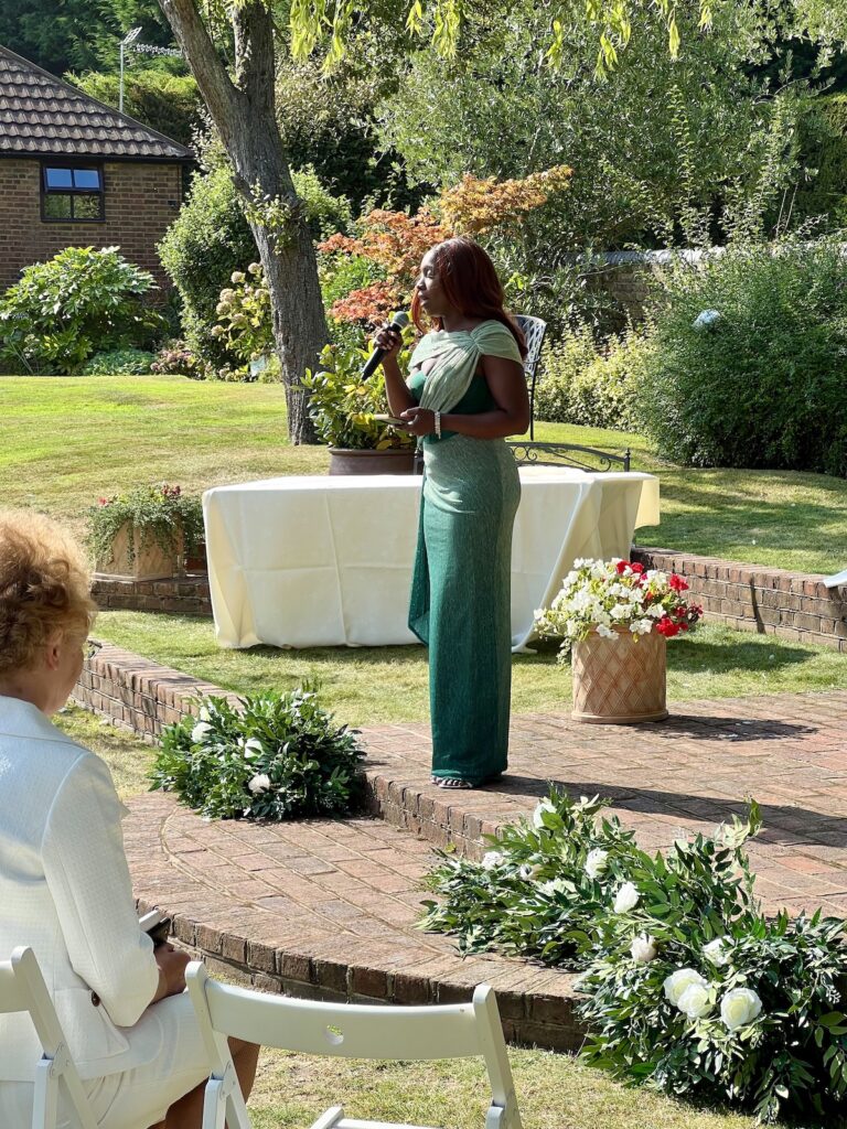 Wedding Singer at Oaks Farm