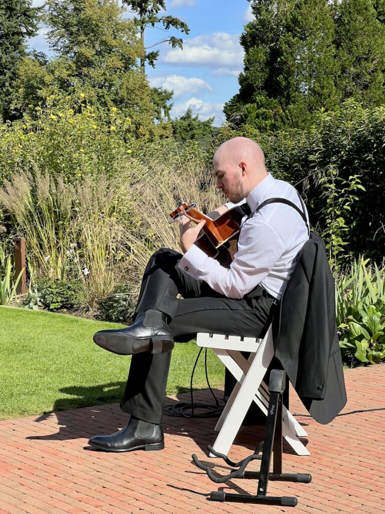 Guitarist - The Post Barn Newbury