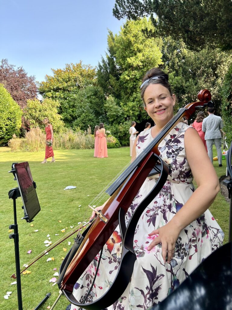 Anne Marie Humphries Cellist