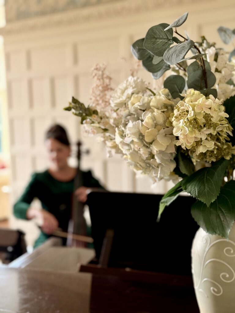 Wedding Cellist and Wedding flowers